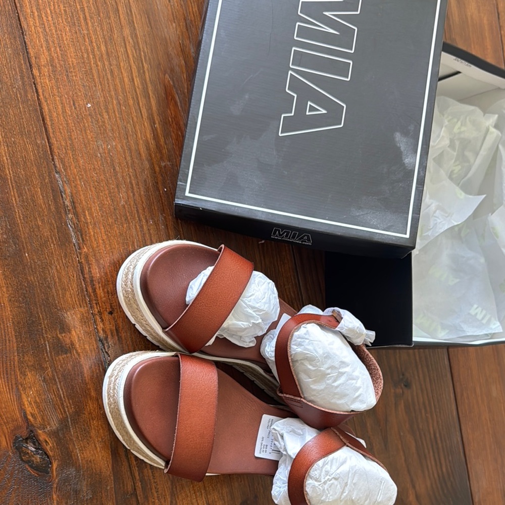 MIA Brown Platform Sandals